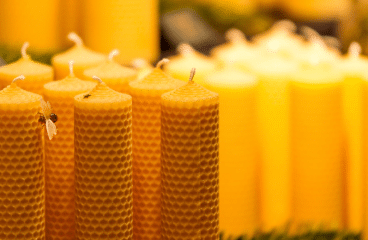 Bijenwas Kaarsen: Sfeervolle Verlichting met Natuurlijke Charme